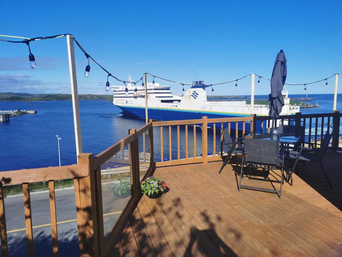 Starboard Side Guest House Channel-Port aux Basques Exteriör bild
