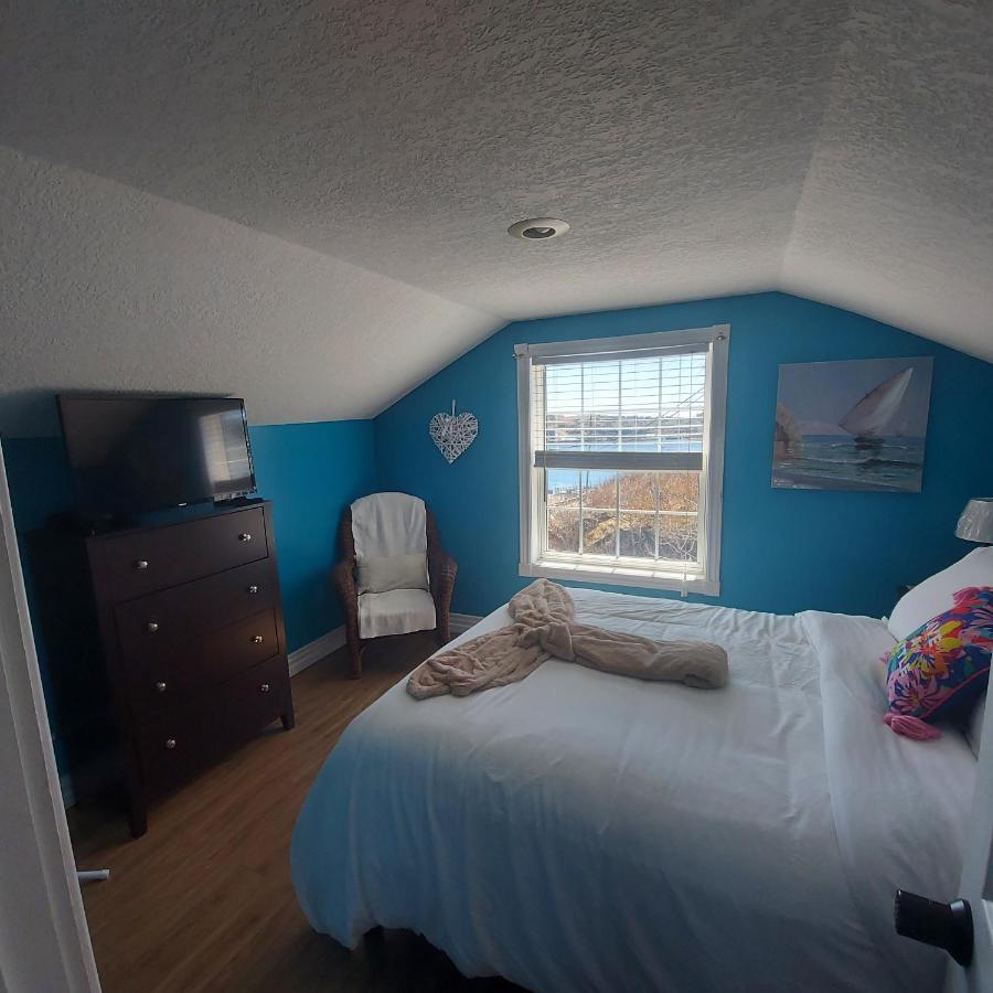 Starboard Side Guest House Channel-Port aux Basques Exteriör bild
