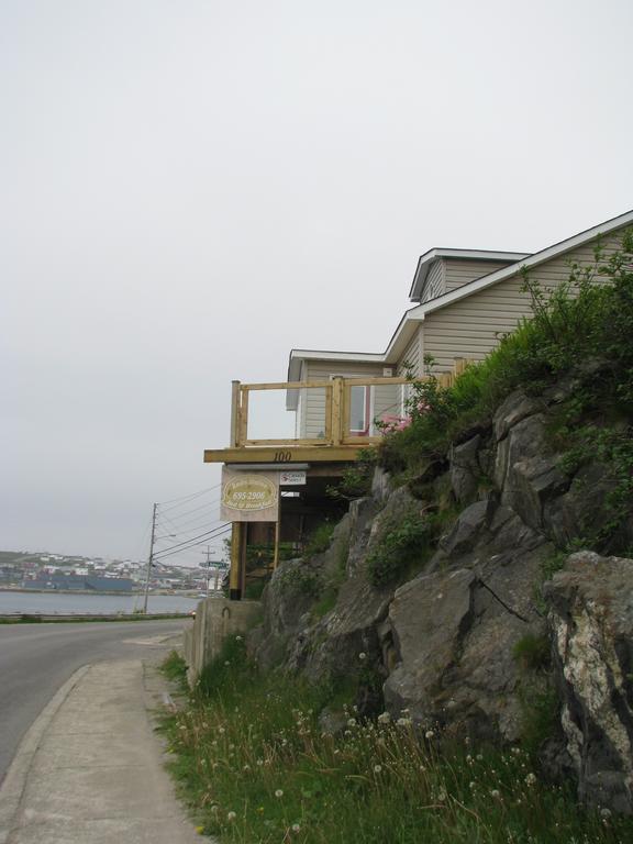 Starboard Side Guest House Channel-Port aux Basques Exteriör bild